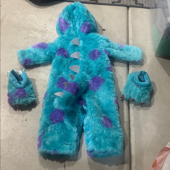 SULLY COSTUME pottery barn kids Fuzzy Blue and Purple Monster Costume - Picture 7 of 7